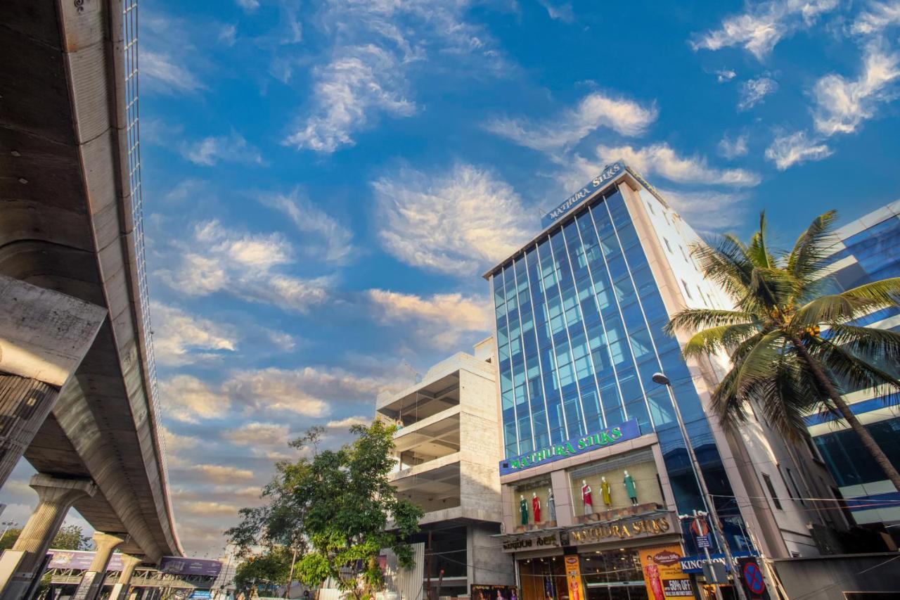 Kingston Hotel บังกาลอร์ ภายนอก รูปภาพ
