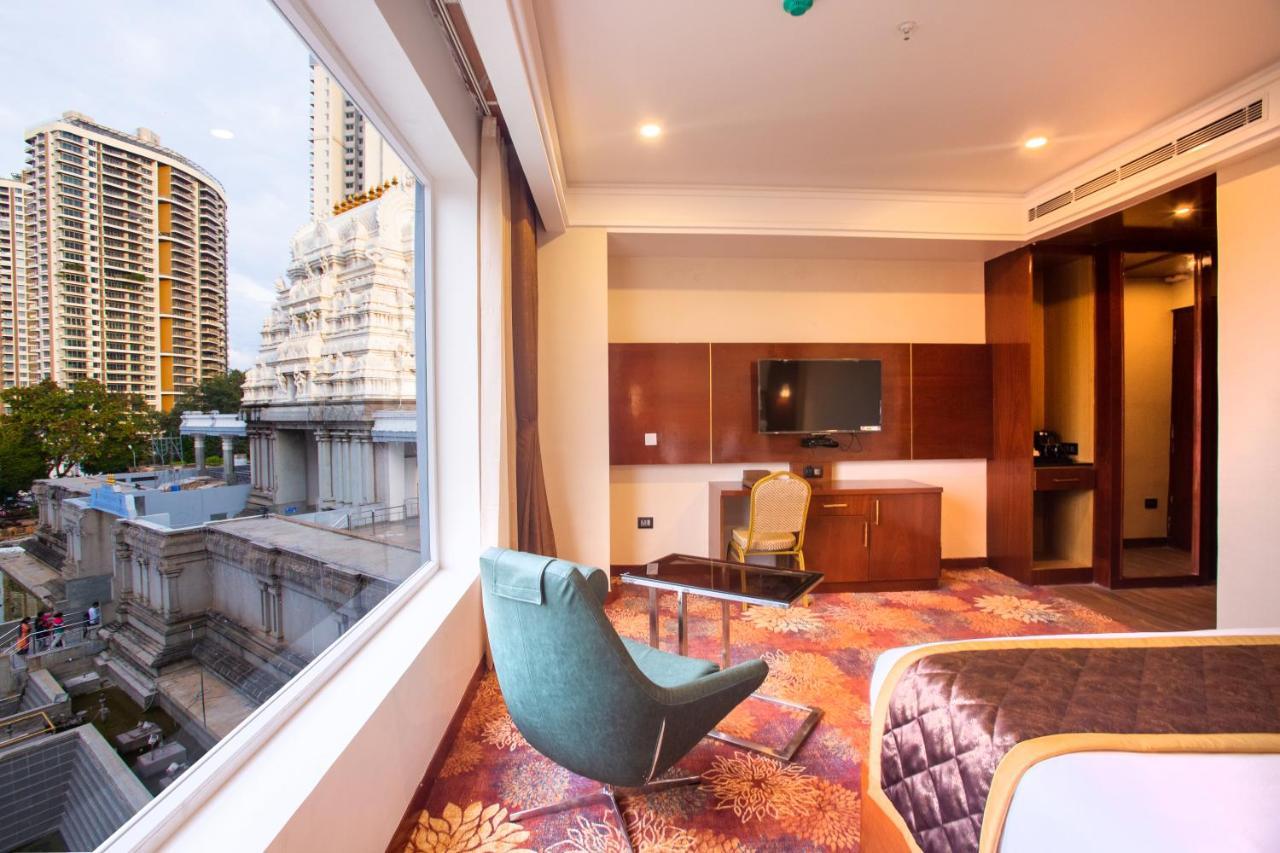 Kingston Hotel บังกาลอร์ ภายนอก รูปภาพ