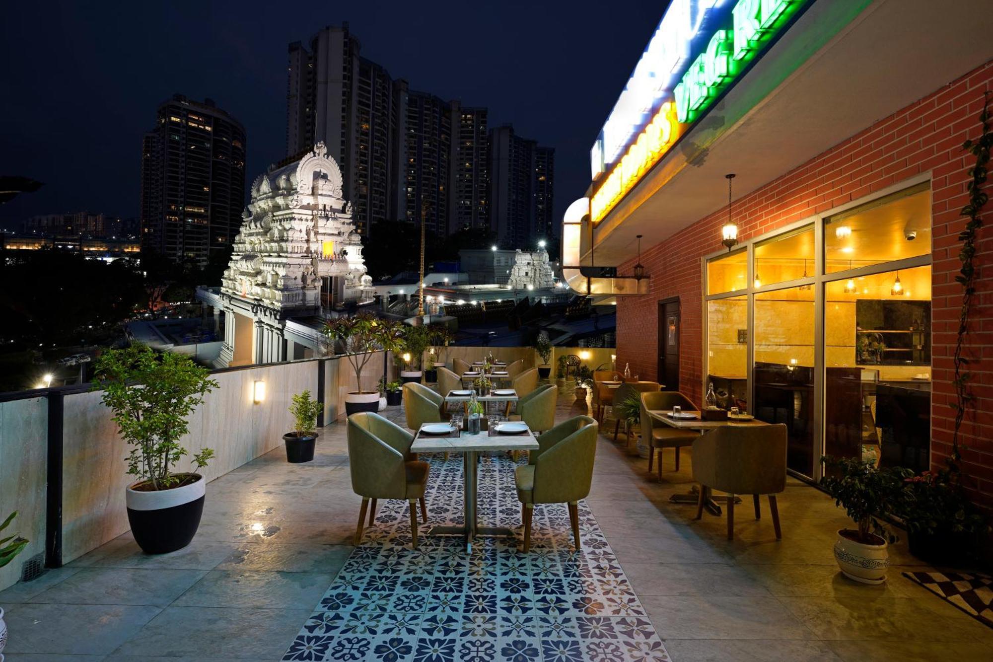 Kingston Hotel บังกาลอร์ ภายนอก รูปภาพ